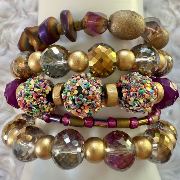 Jewelry - Multicolor Beaded Bracelet Set